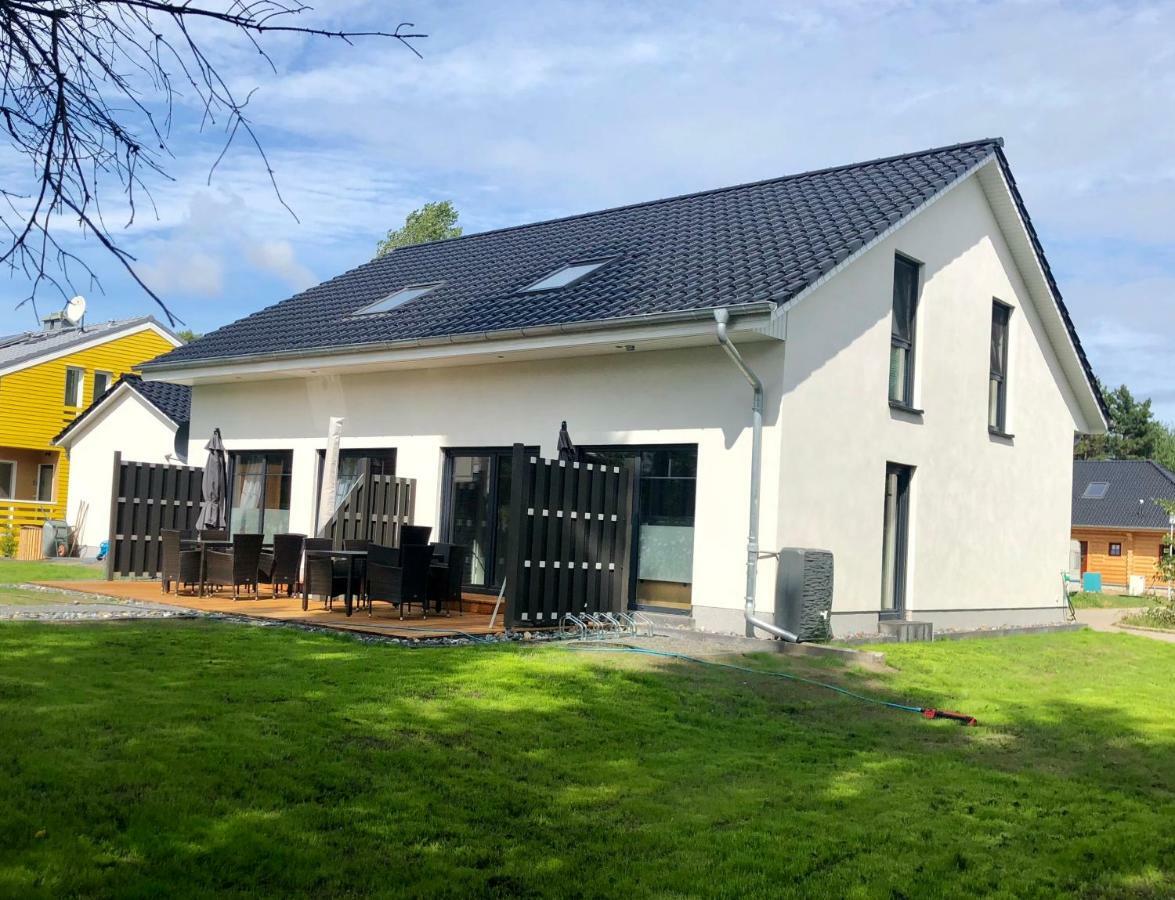 Ferienhaus Traumspot Wiek auf Rügen Exterior foto
